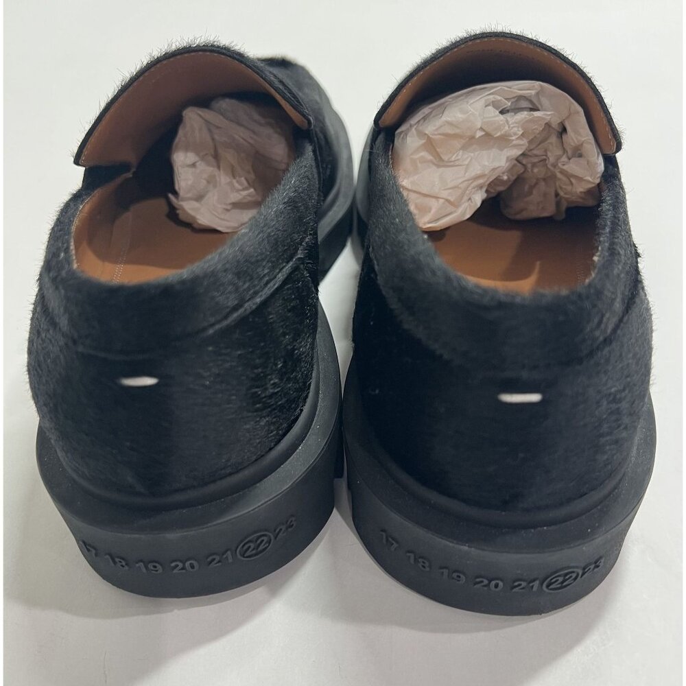 Maison Margiela Ivy Loafers in Black Calf Hair - Picture 7 of 10